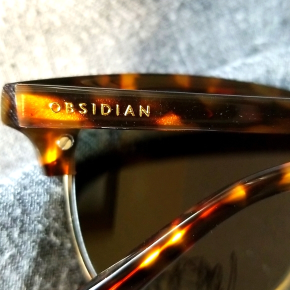 Obsidian sunglasses - Picture 3 of 3